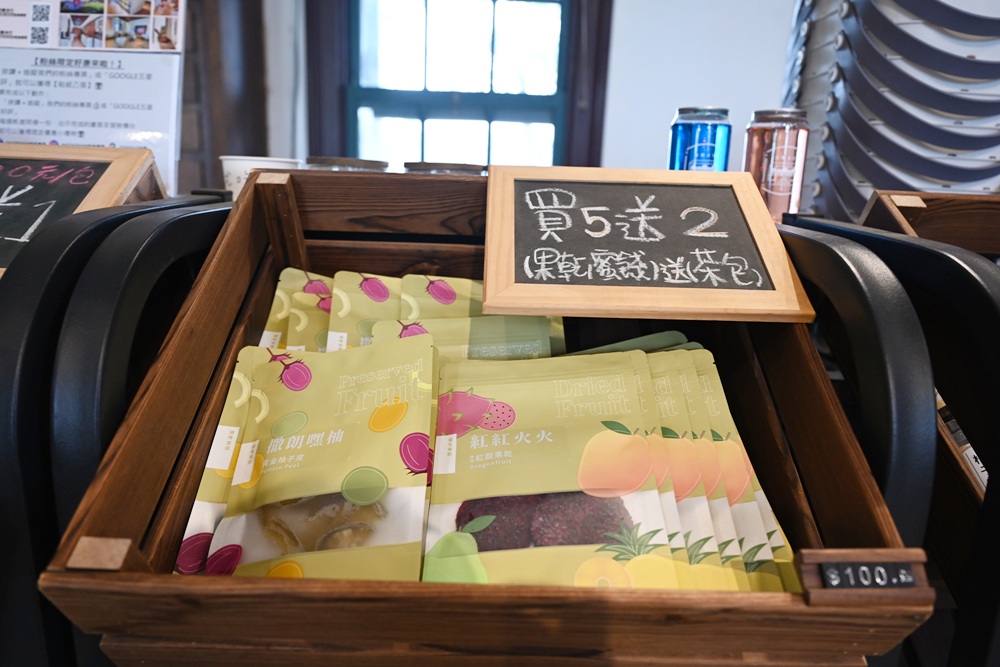 台南安平免門票景點。安平出張所 12花神の誕生鹽御守DIY、祈福鹽包、中藥香包 還有呆萌可愛小水豚君免費看！