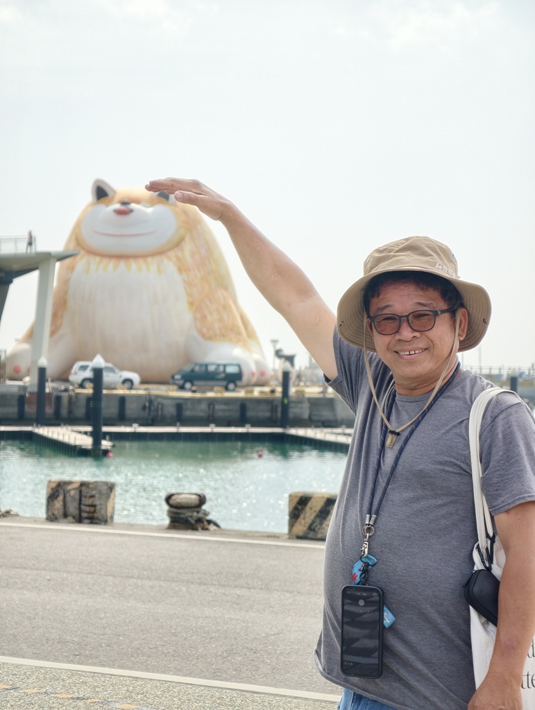 2026看海美術館。台日藝術家聯展《日常偏移》14米的巨型胖博美+32件療癒動物雕塑！