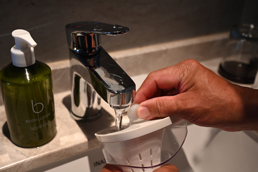 【Osner韓國歐紳】Ihandy MAX 旗艦版手持掛燙機 杜拉鋁陶瓷合金底板、蒸氣熨斗乾濕兩用！