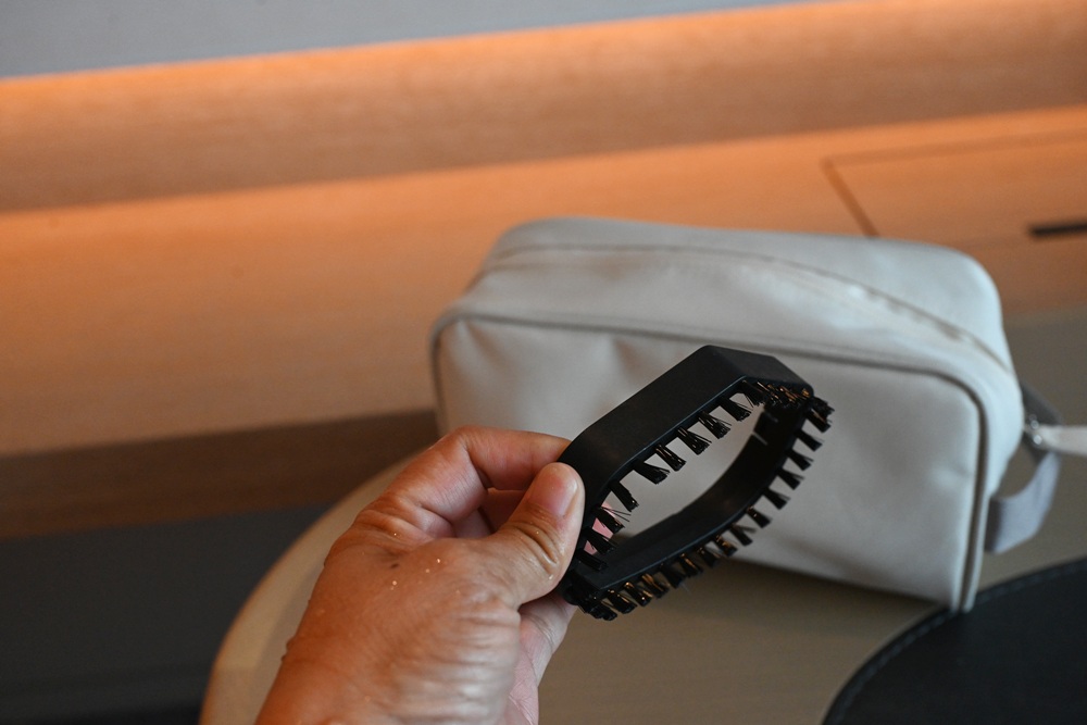 【Osner韓國歐紳】Ihandy MAX 旗艦版手持掛燙機 杜拉鋁陶瓷合金底板、蒸氣熨斗乾濕兩用！