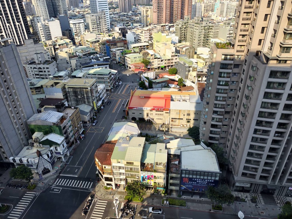 高雄飯店推薦。高雄日航酒店 Hotel Nikko Kaohsiung 三多商圈捷運旁日系奢華住宿！