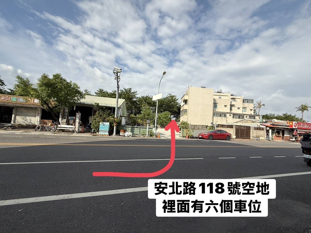 台南安平包棟民宿推薦。美萊茵安平民宿 6~46人包棟民宿、有電梯，還有KTV、復古街機遊戲機、電動麻將、電子飛鏢機等設施！